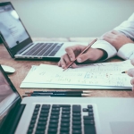 Özel Belgede Sahtecilik Suçu: Nedir, Cezası Ne Kadar, Kimler Sorumlu?